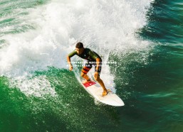 ebet易博体育官方网站-博洛尼亚守门员斯科鲁普斯基断言，扑救至上方是正途，脚下技巧华而不实